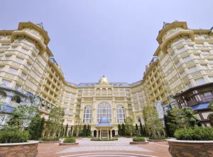 Disney: Tokyo Disney Land (R) Hotel 01